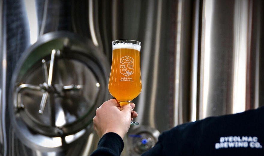 精釀啤酒設備之如何選擇合適的啤酒發酵罐？