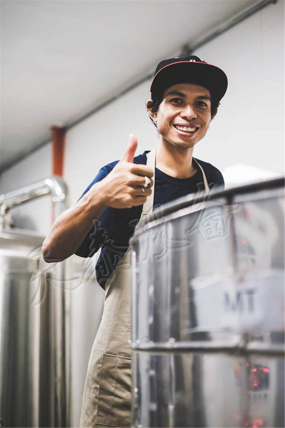 精釀啤酒設備專家告訴你什么是粉碎設備